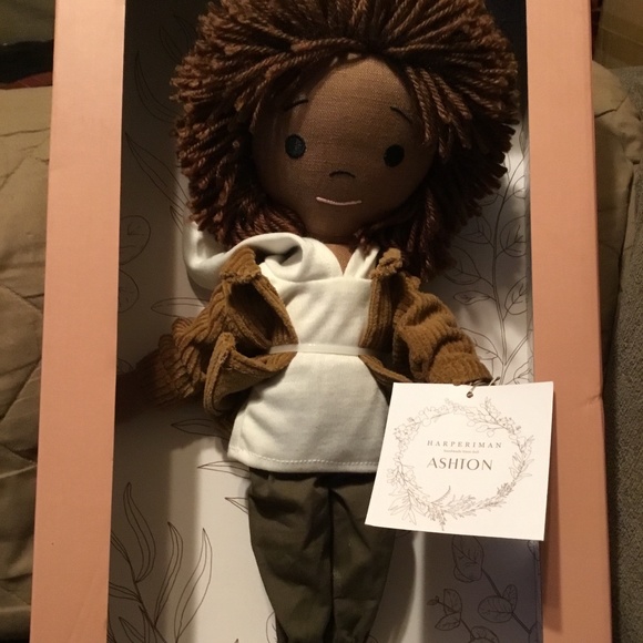 New HARPERIMAN LINEN ASHTON linen Doll - Picture 2 of 3